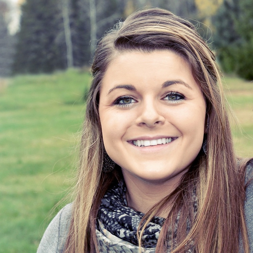 Meet your Posher, Gina